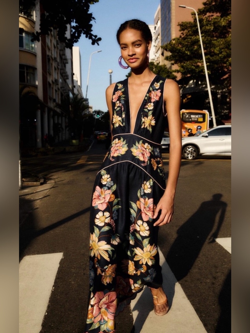 FARM RIO
Maria Floral Midi Dress medium